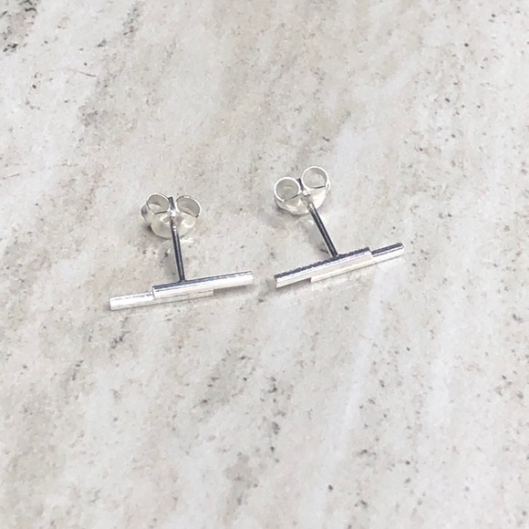 925 Sterling Silver Double Bar Stud Earrings - Picture 7 of 16